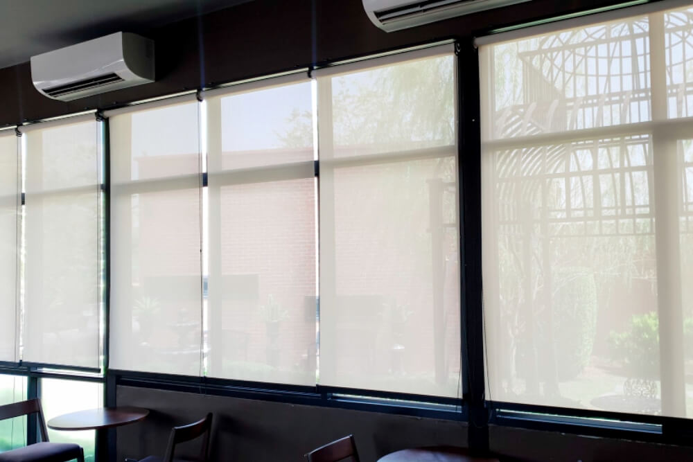 estores screen