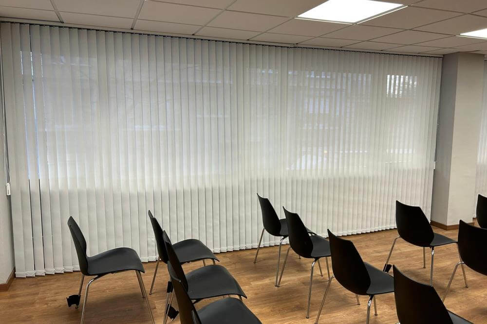 estores para oficinas